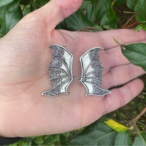Vintage inspired Gothic pair Batwing Hair Clips, Antique Silver Tone, engraved